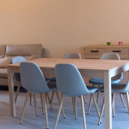 Ferienhaus **charmant Atelier Renove, Jardin & Terrasse, Proche Et Vichy** - Fr-1-489-140